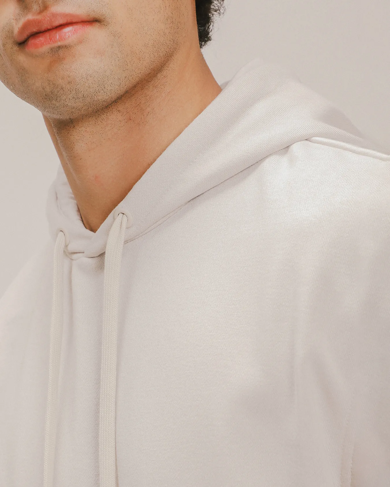 Chaleco Beige Hoodie Básico 3 Chaleco Beige Hoodie Básico