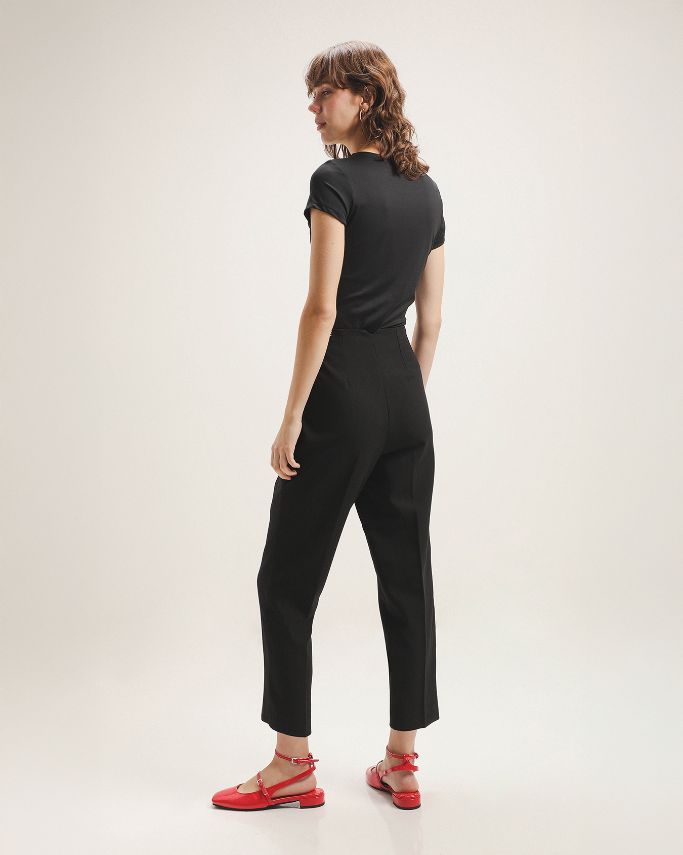 Pantalón Negro Pinzas 3 Pantalón Negro Pinzas
