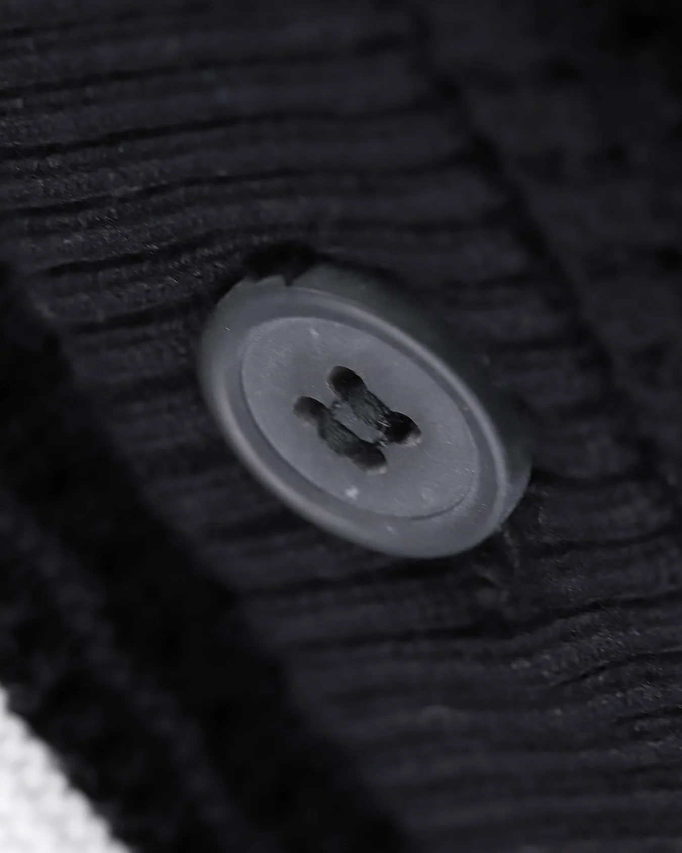 Polo Fit Regular Negra 4 Polo Fit Regular Negra