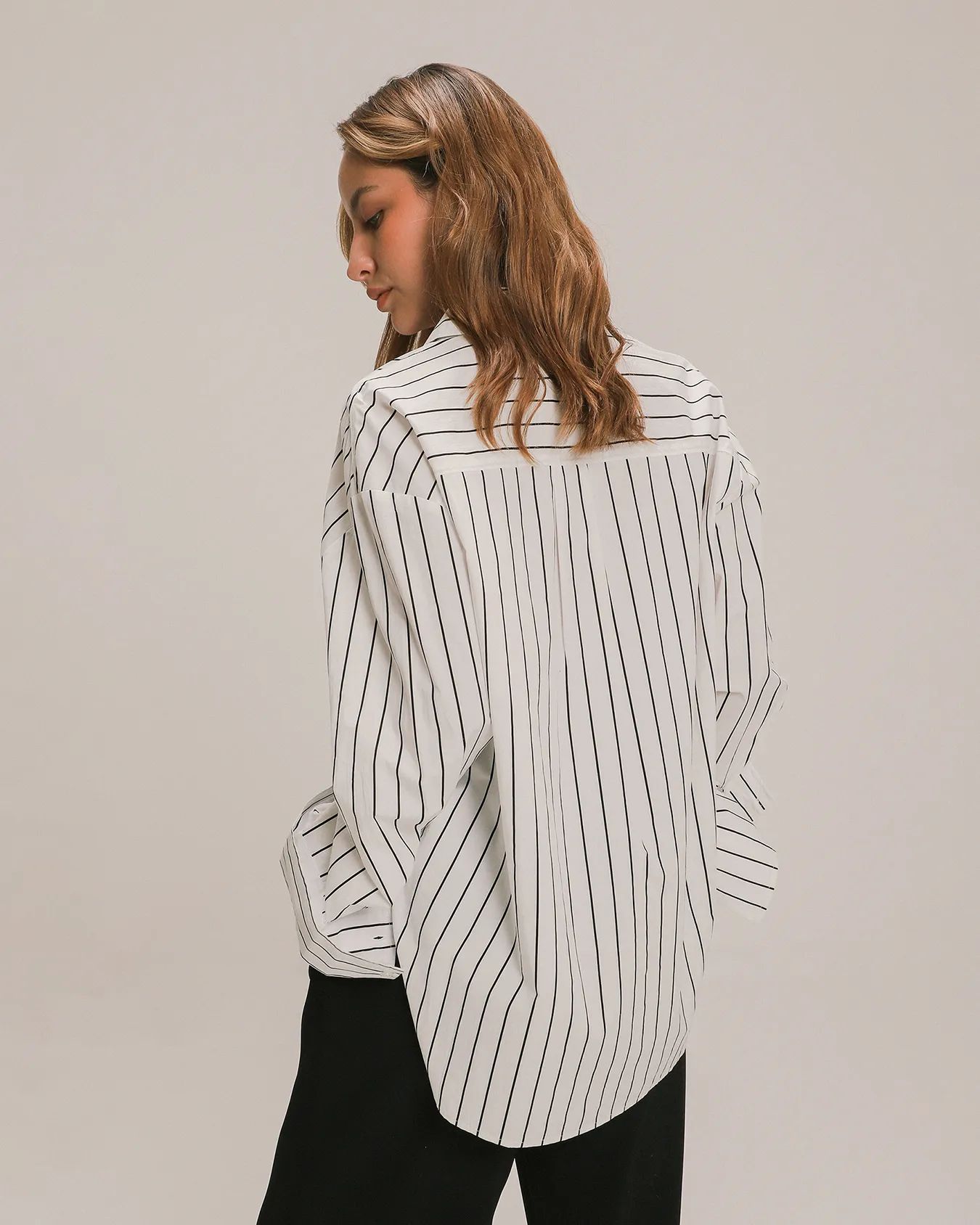 Camisa Manga Larga Oversize 2 Camisa Manga Larga Oversize