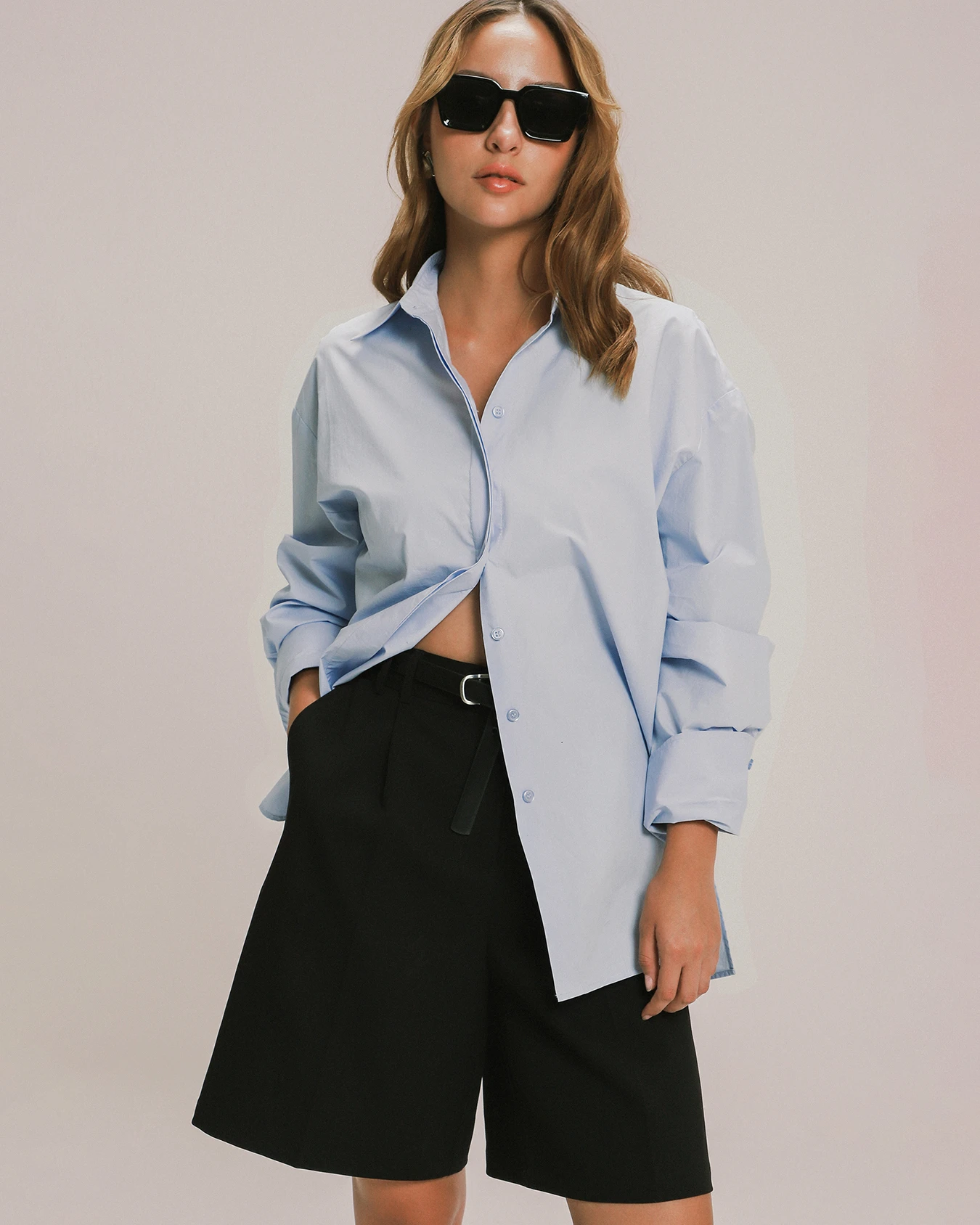 Camisa Azul Oversize 2 Camisa Azul Oversize