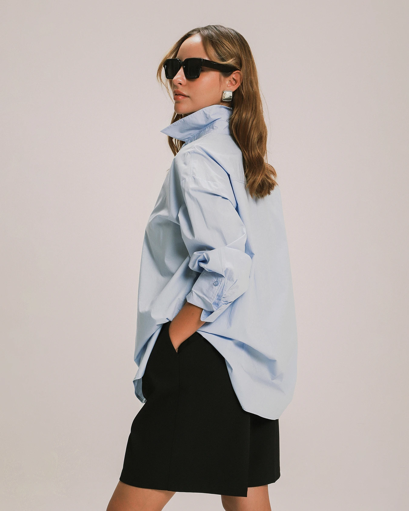 Camisa Azul Oversize 3 Camisa Azul Oversize