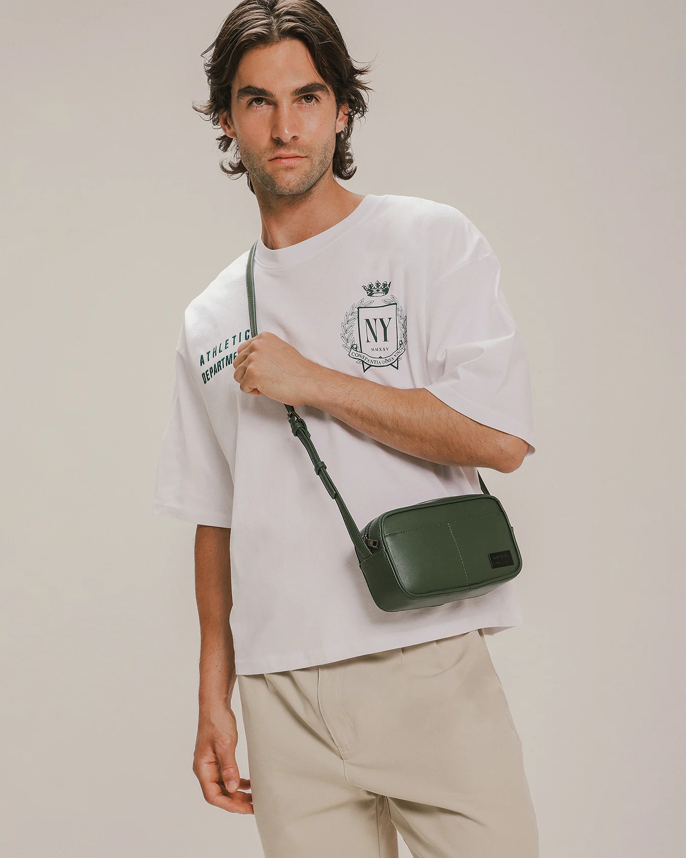 Playera Boxy Blanca Con Aplicación 1 Playera Boxy Blanca Con Aplicación