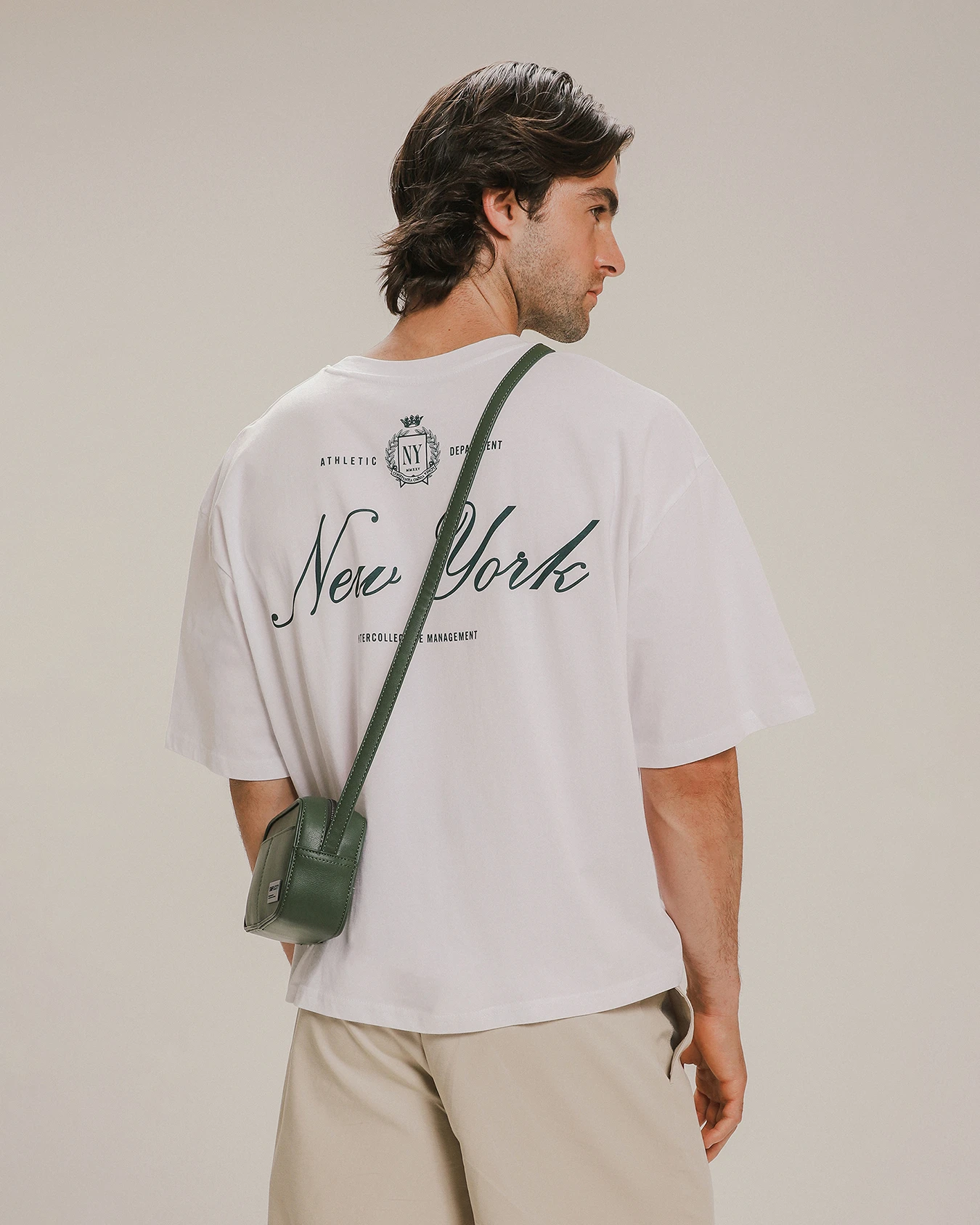 Playera Boxy Blanca Con Aplicación 3 Playera Boxy Blanca Con Aplicación