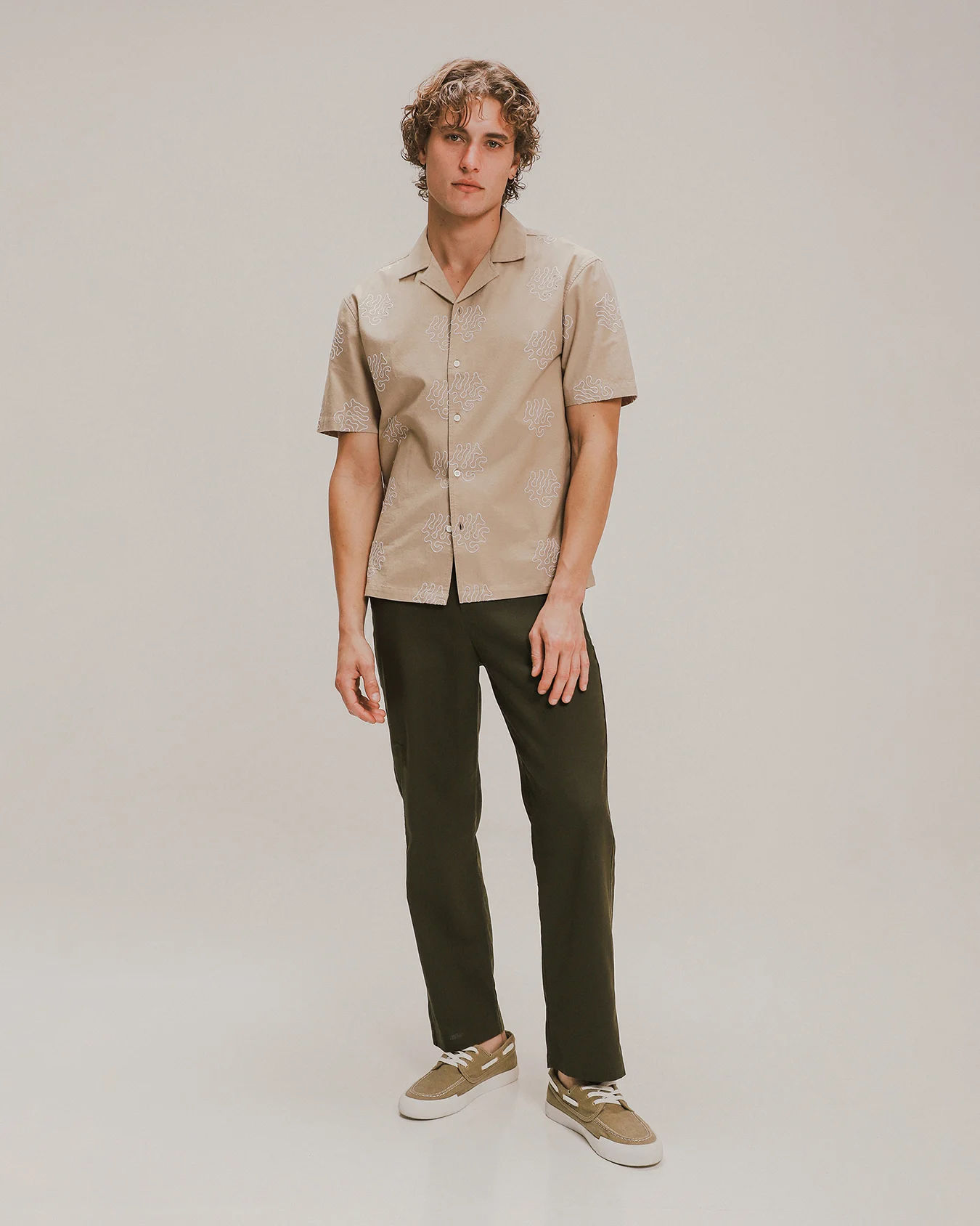 Pantalón Fit Carrot Verde
