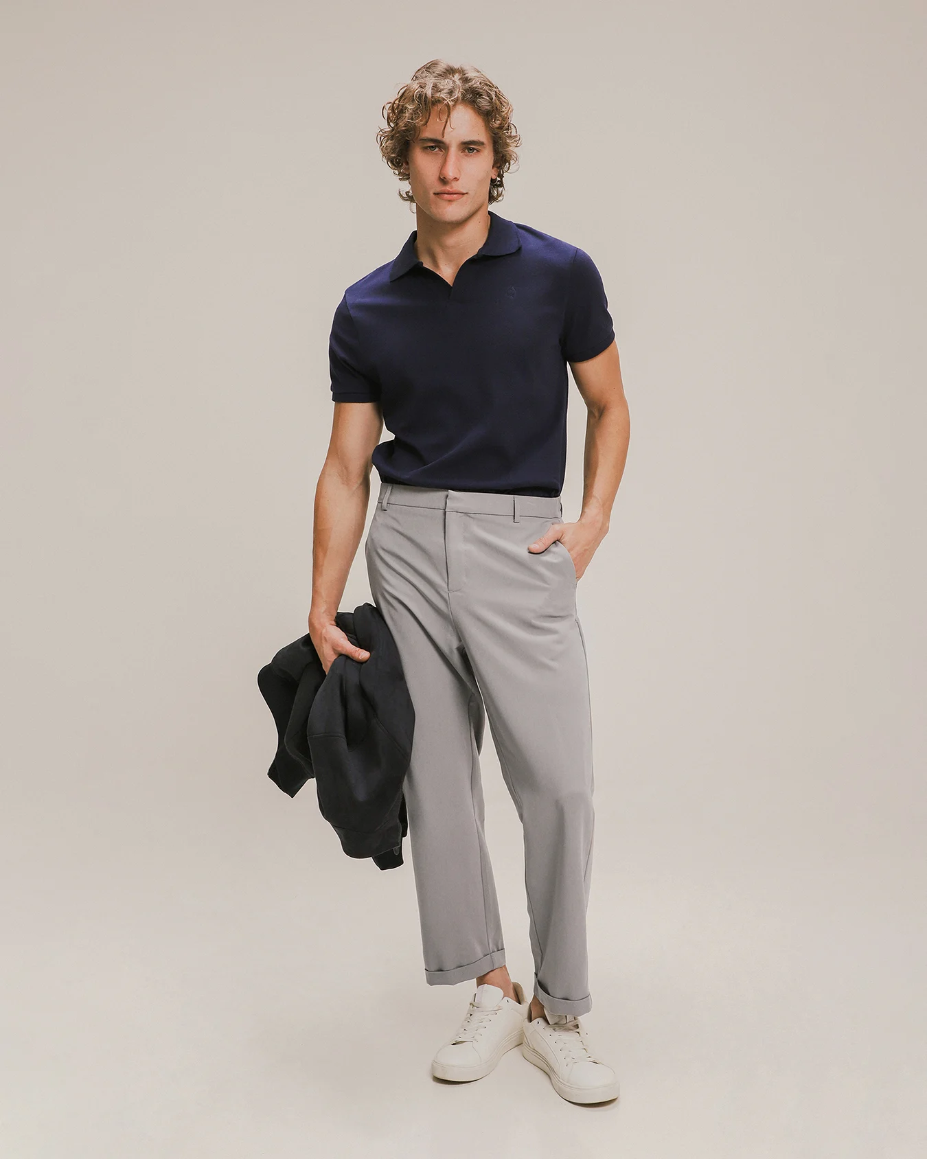 Pantalón Fit Regular Gris