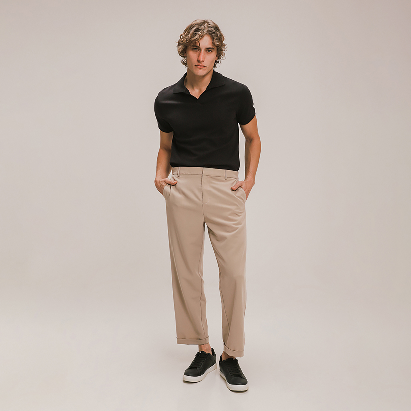Pantalón Fit Regular Beige 7 Pantalón Fit Regular Beige