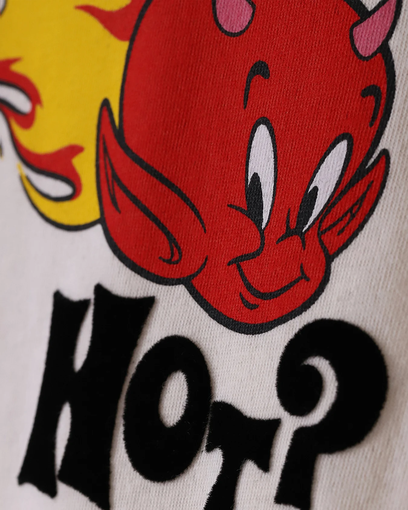 Playera Blanca Hot Stuff 4 Playera Blanca Hot Stuff