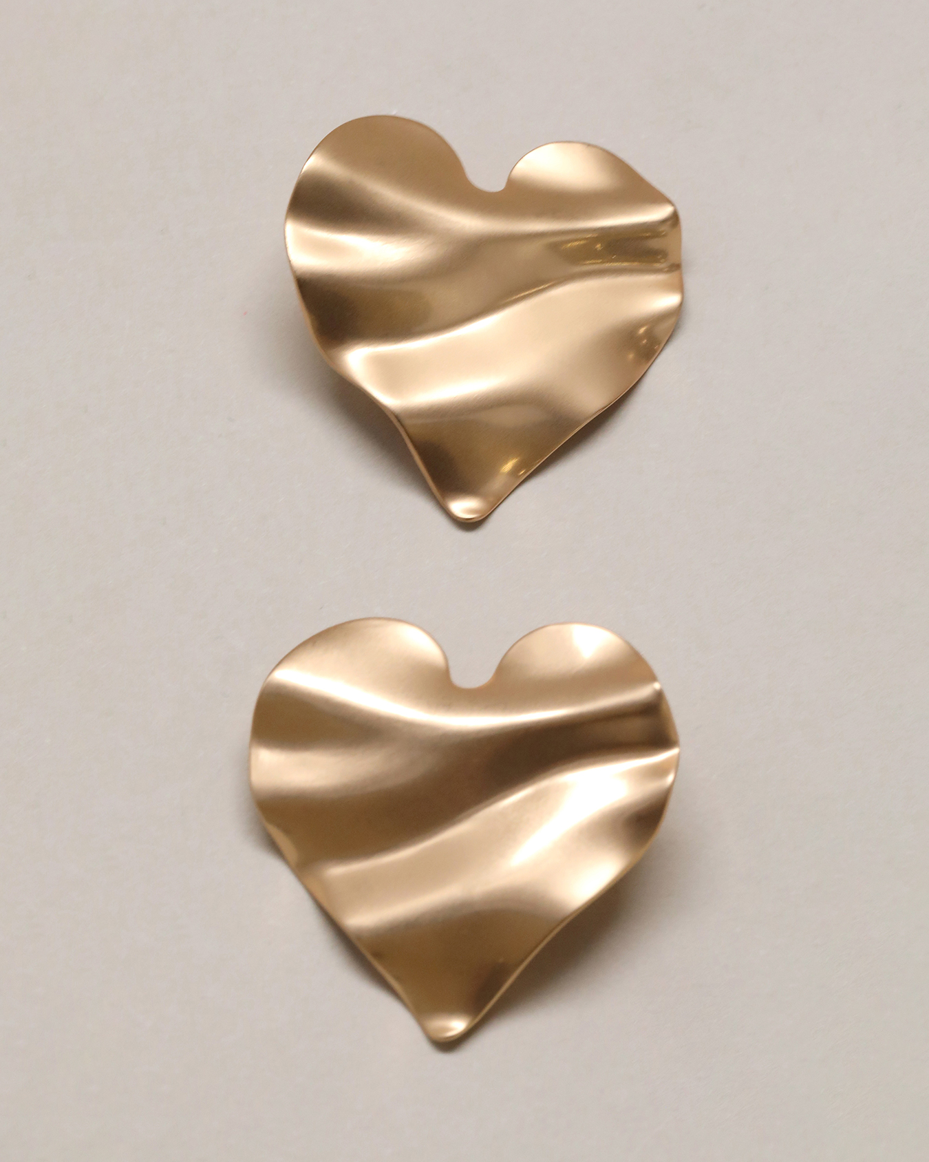 Aretes Dorados Corazón