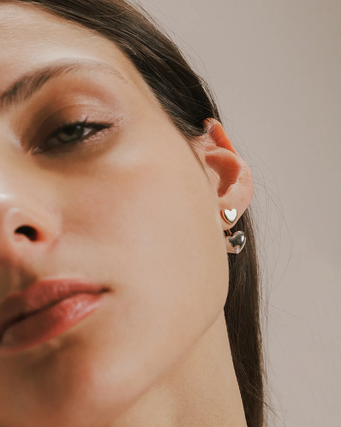 Aretes Corazones Dorados