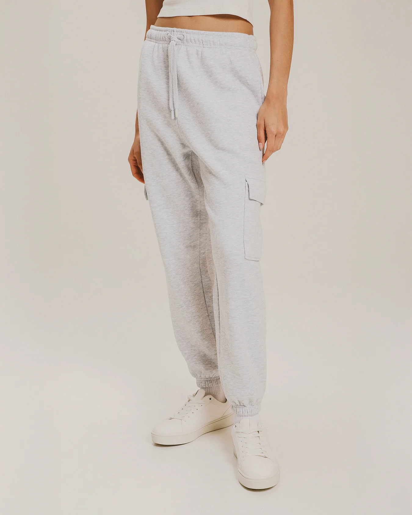 Jogger Gris Cargo De Felpa 1 Jogger Gris Cargo De Felpa