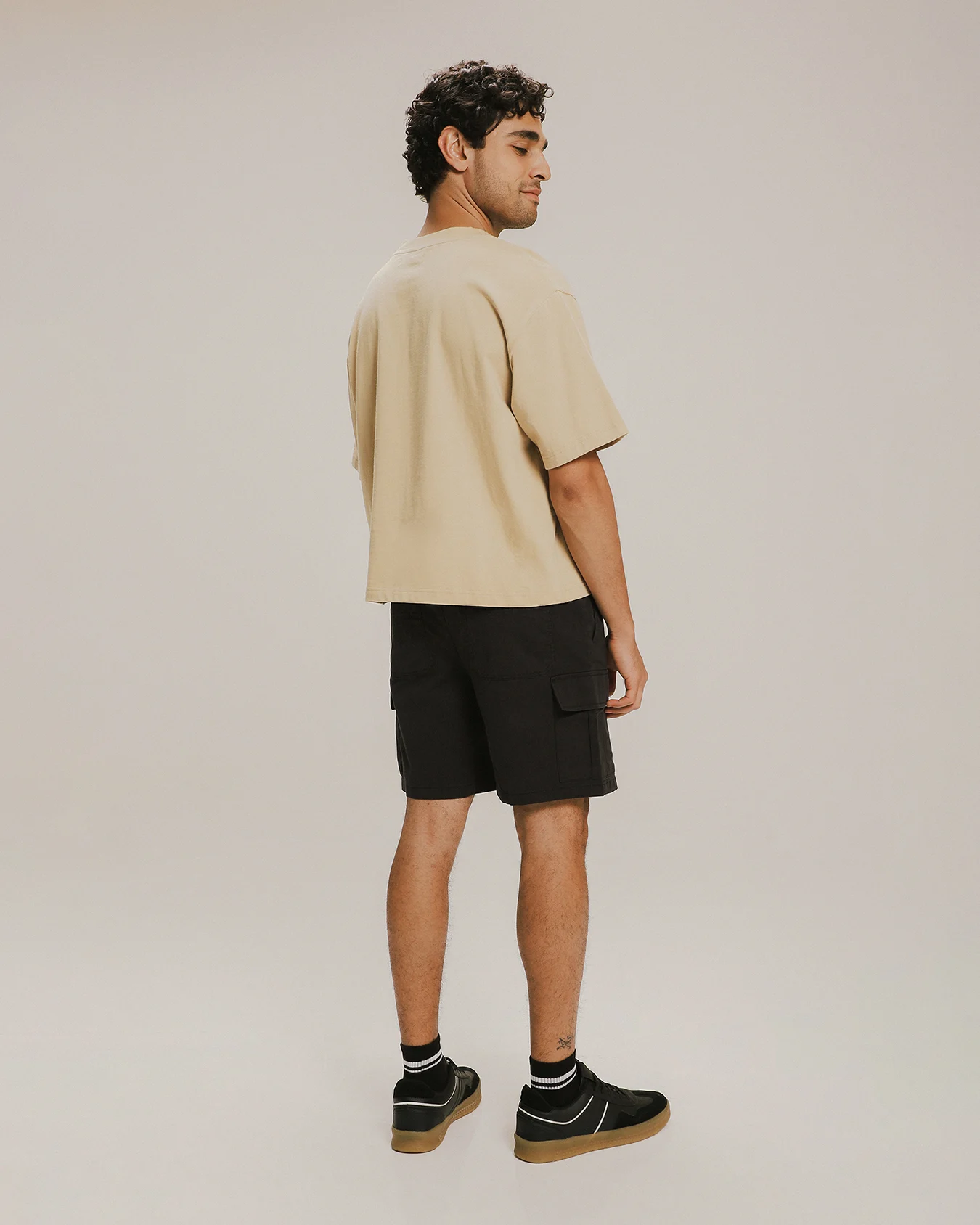 Short Cargo Negro 4 Short Cargo Negro