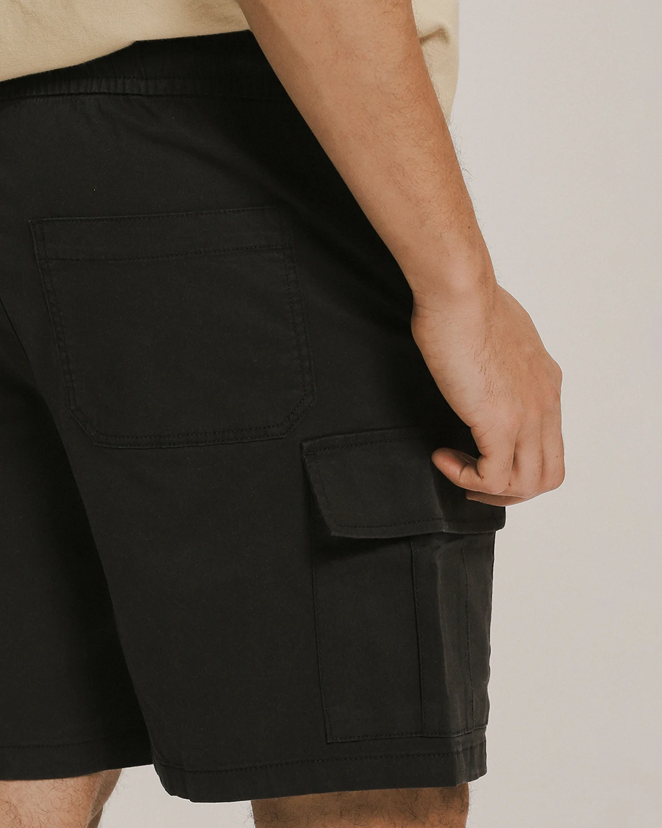 Short Cargo Negro 5 Short Cargo Negro